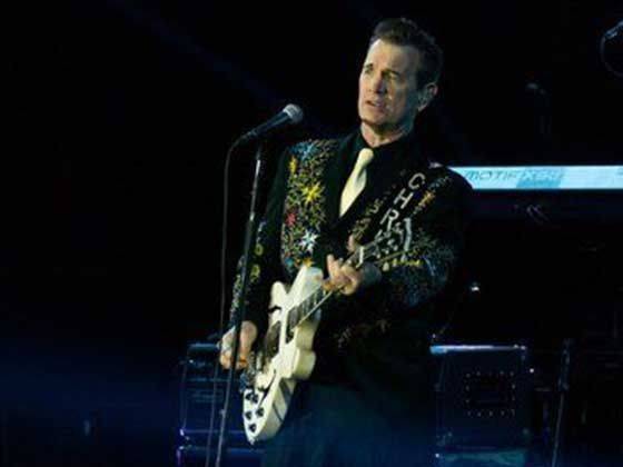 Chris Isaak